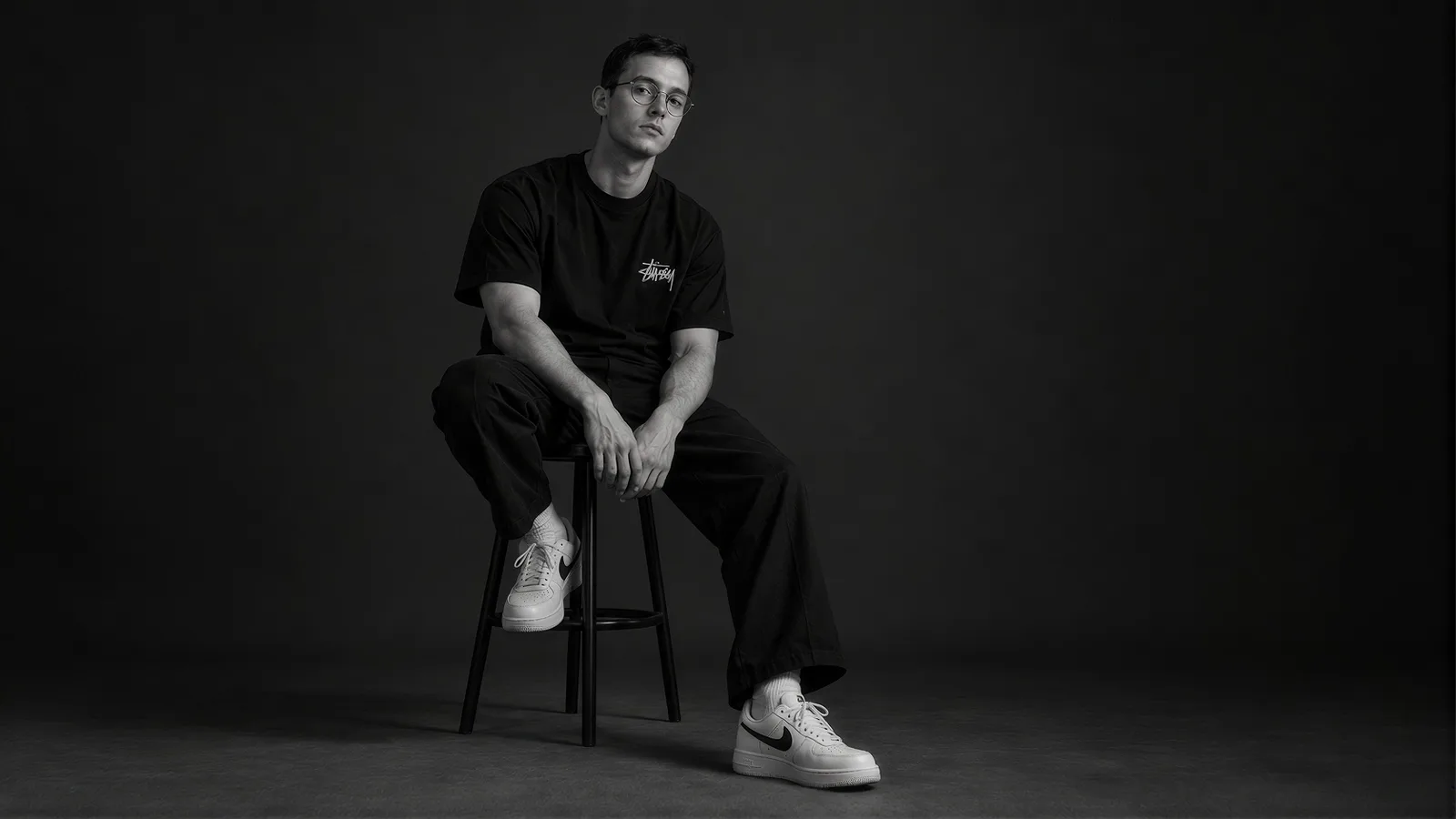 Tihomir Dimitrov in the studio